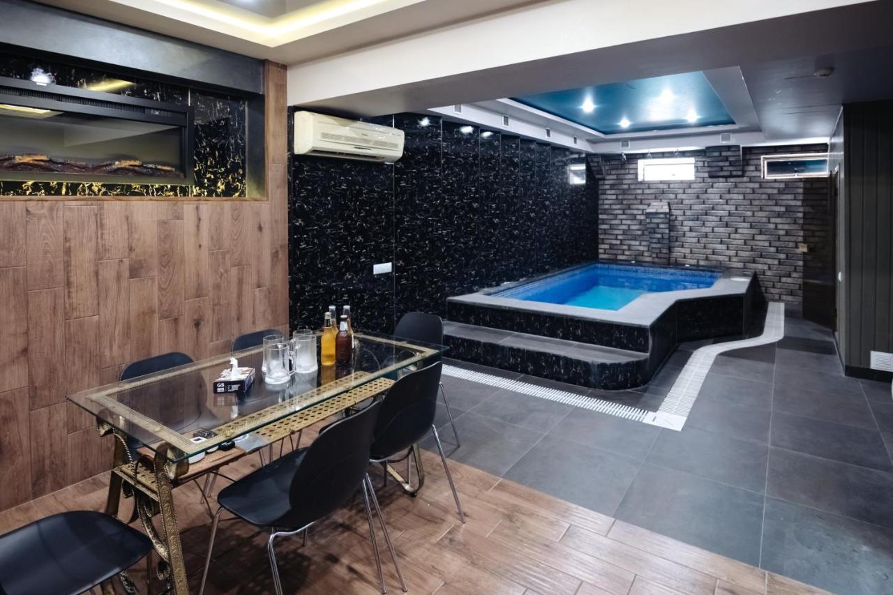 Golden Seconds Hotel Γιερεβάν Εξωτερικό φωτογραφία