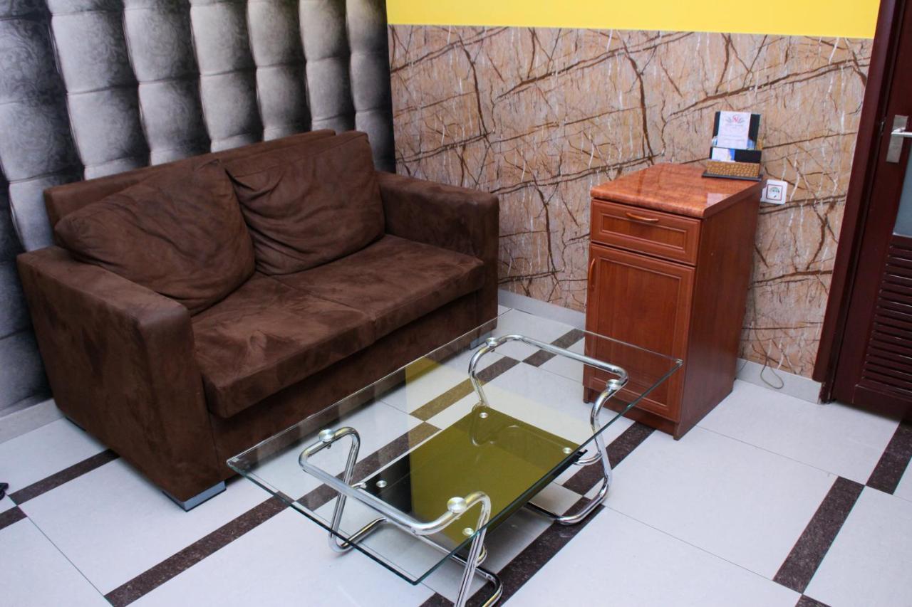 Golden Seconds Hotel Γιερεβάν Εξωτερικό φωτογραφία